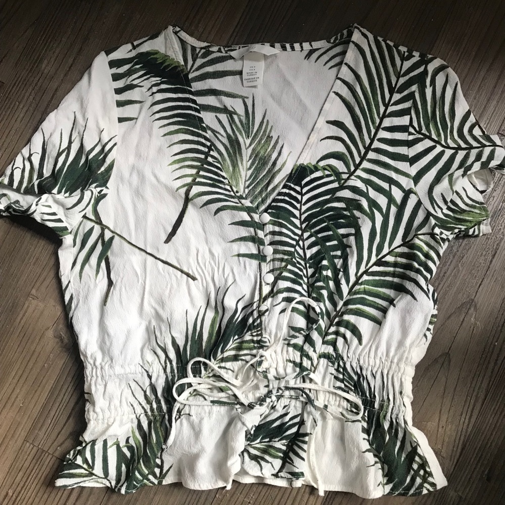 EUC H&M palm leaf print top